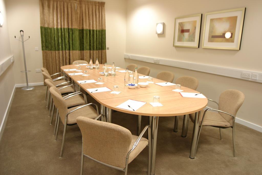 Ramada Plaza Wrexham Hotel Létesítmények fotó